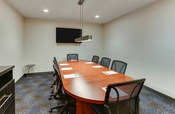 Doubletree Forest Park