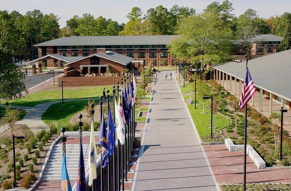 Woodlands Hotel & Suites