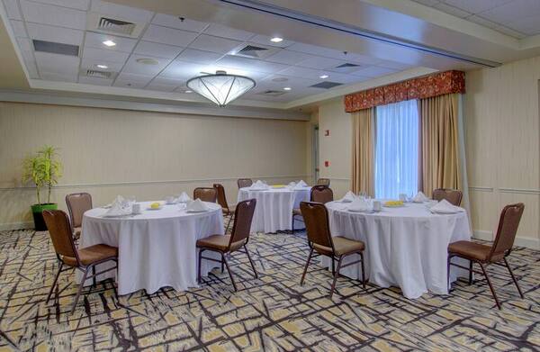 Hilton Garden Inn Norwalk