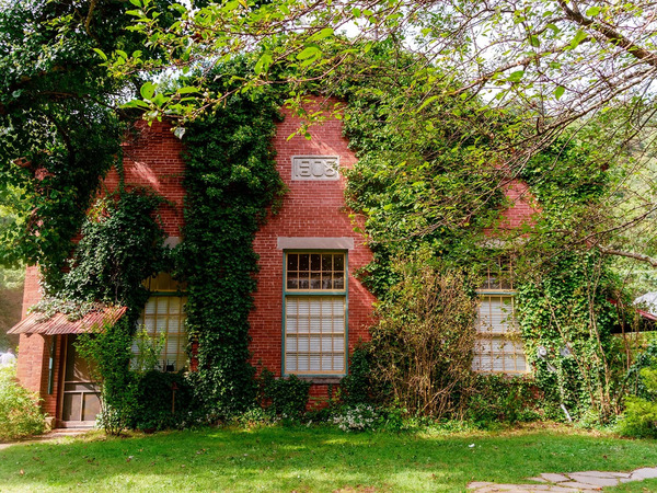 Pump House B&B - Scranton