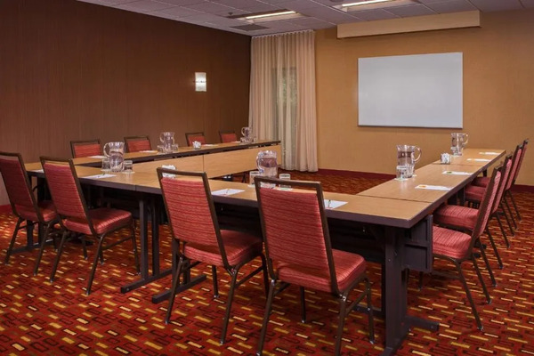 Courtyard by Marriott Williamsburg Busch Gardens Area