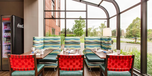 Hotel Indigo Chicago Vernon Hills