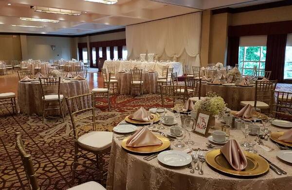 DoubleTree Fallsview Resort & Spa by Hilton - Niagara Falls