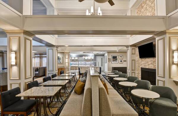 Homewood Suites by Hilton Windsor Locks Bradley Airport