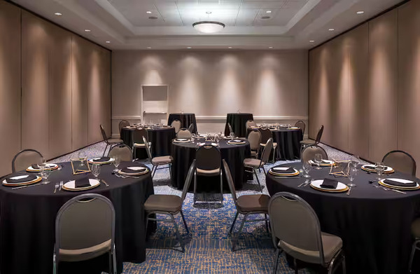 Hilton Garden Inn Denver Downtown