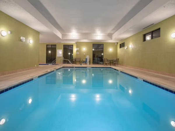 Holiday Inn & Suites Durango Central