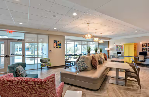 Home2 Suites by Hilton Tampa USF Near Busch Gardens