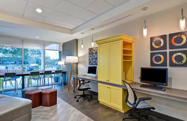 Home2 Suites by Hilton Tampa USF Near Busch Gardens