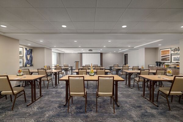 Courtyard Portland East