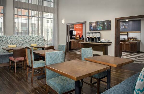 Hampton Inn & Suites Portland/Hillsboro-Evergreen Park