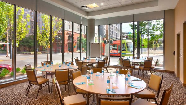 Hyatt House Portland Downtown