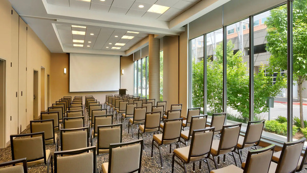 Hyatt House Portland Downtown