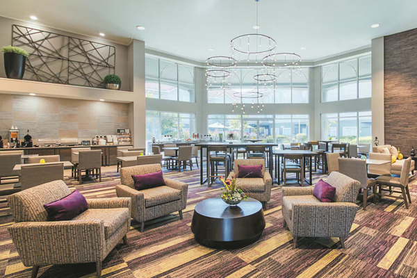 La Quinta Inn & Suites by Wyndham Austin Near The Domain