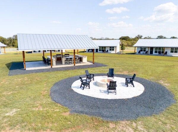 Cross Mountain Vineyards