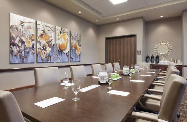 Embassy Suites by Hilton Portland Hillsboro, Oregon