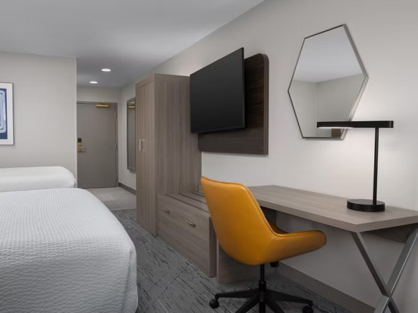 Holiday Inn Express Spokane Airport