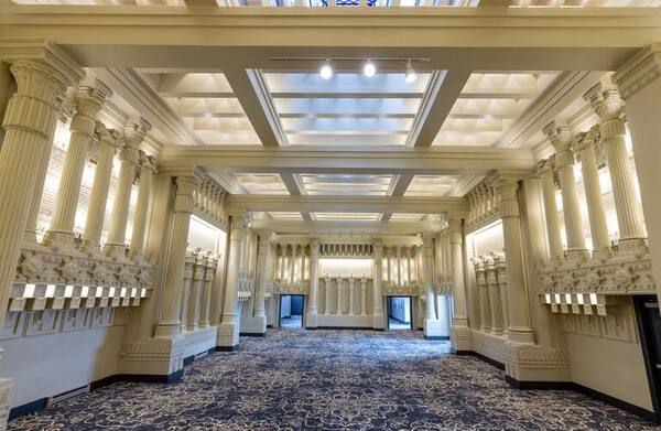 Hotel Maison Yakima Tapestry