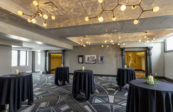 Hotel Maison Yakima Tapestry