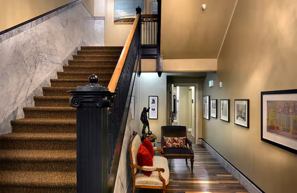 Hotel Maison Yakima Tapestry