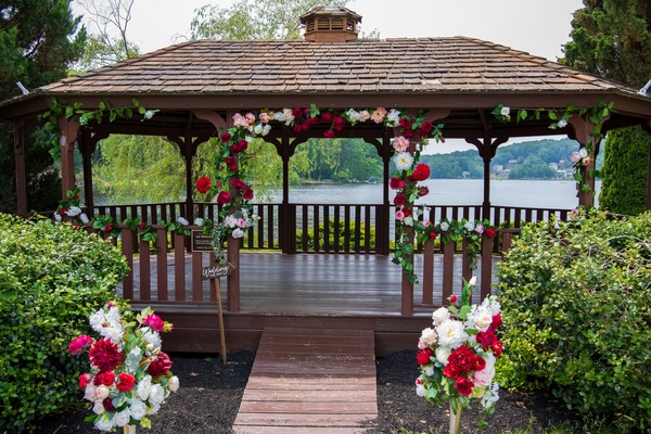 White Meadow Lake Country Club