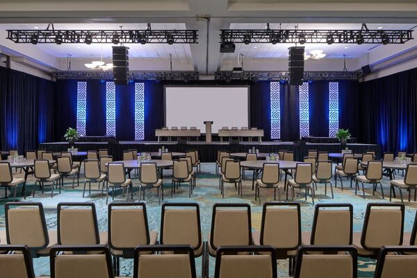 Renaissance Shoals Resort & Spa