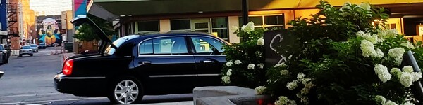 Advanced Limousine Car & Lux Taxi Flint, MI.