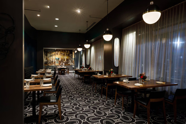 Hotel Metro, Autograph Collection