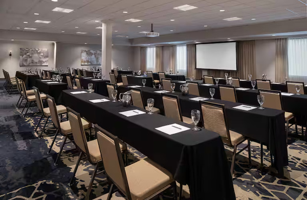 Embassy Suites Fort Worth - Downtown