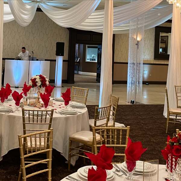 Club Venetian Banquet Center