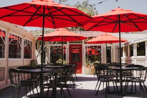 Apple Farm Restaurant Patio