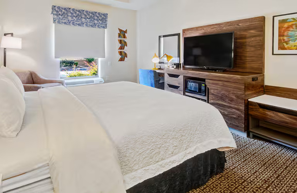 Hampton Inn Van Buren