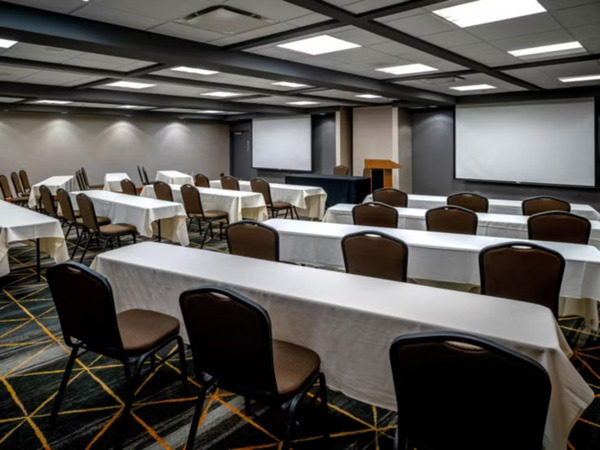 Holiday Inn Hotel & Suites Beckley