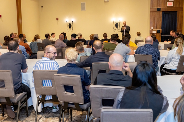 Corporate Mentalist Jesse Dameron