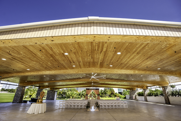 DoubleTree by Hilton at the Entrance to Universal Orlando