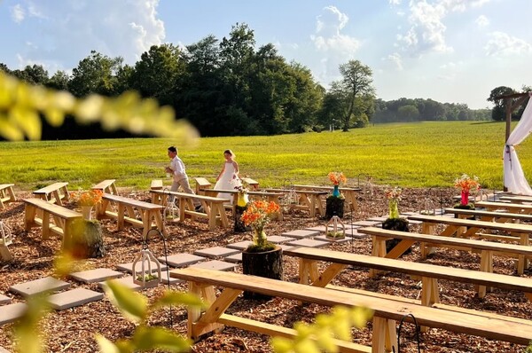 The Barn at Twin Creeks
