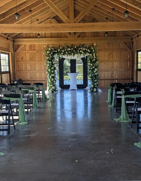 The Flower Barn at Shawnee Stems