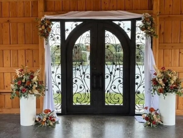 The Flower Barn at Shawnee Stems