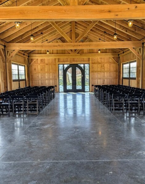 The Flower Barn at Shawnee Stems