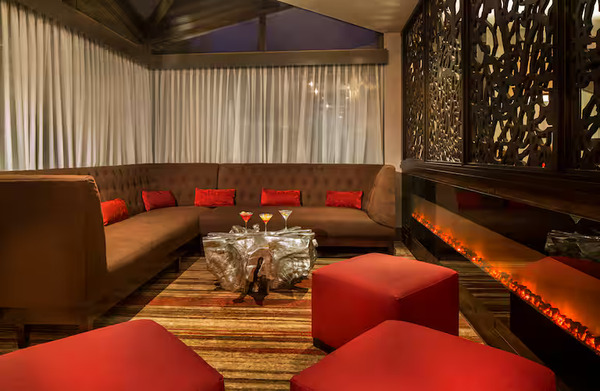 DoubleTree by Hilton Hotel Largo/Washington DC