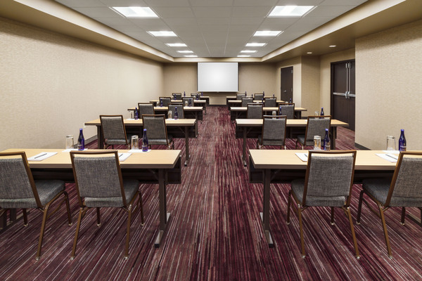 Courtyard Chicago Bloomingdale