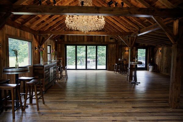 Paradise Springs Winery