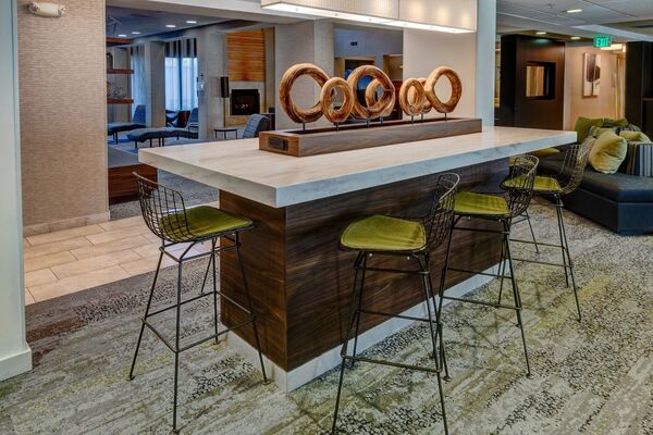 Courtyard Chicago St. Charles