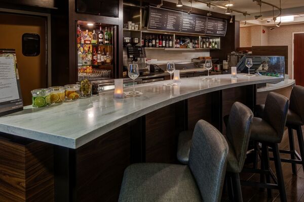 Courtyard Chicago St. Charles