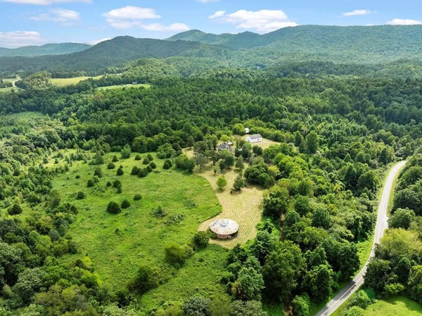 The Gilded Vale at Clover Hill