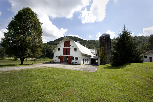 Wag Valley Farm