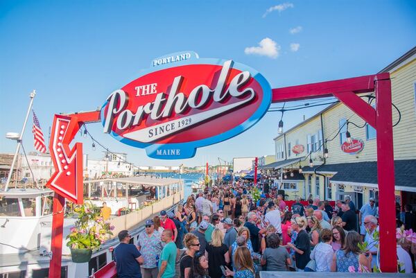 Porthole Restaurant & Pub