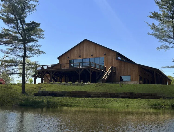 Nature Valley Farm Barn Lodge