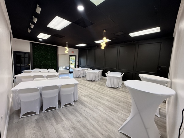 The Social Link Room