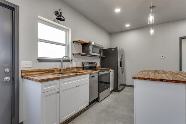 Knocking Turtle Village