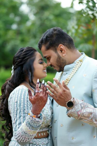 Peonies & Prosecco Events